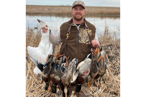 Guide II Leather Duck Carrier Tote | Waterfowl Game Tote